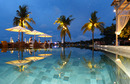 Dinner am Pool