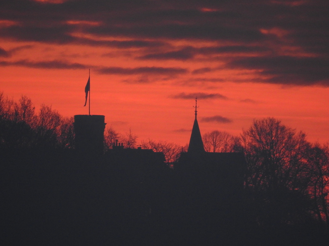 Süllberg in Flammen