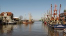 Der kleine Hafen von Neuharlingersiel