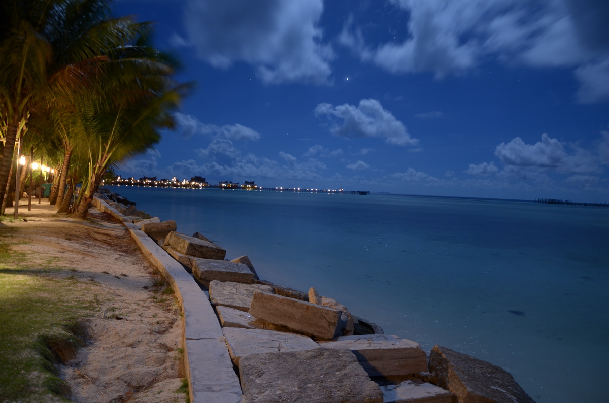 Inselfeeling bei Nacht