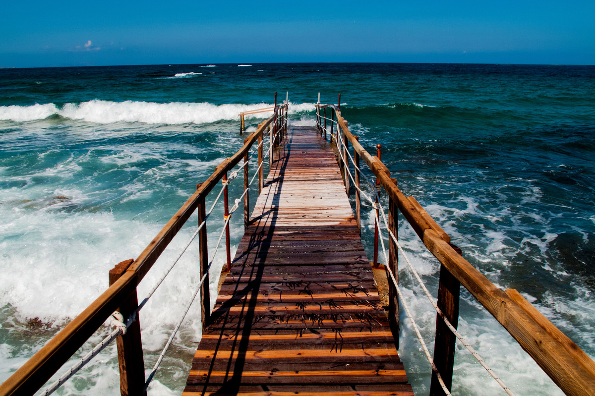 Der einsame Weg ins Meer