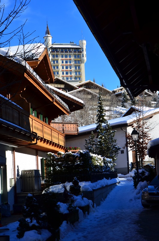 Gstaad Seitengasse