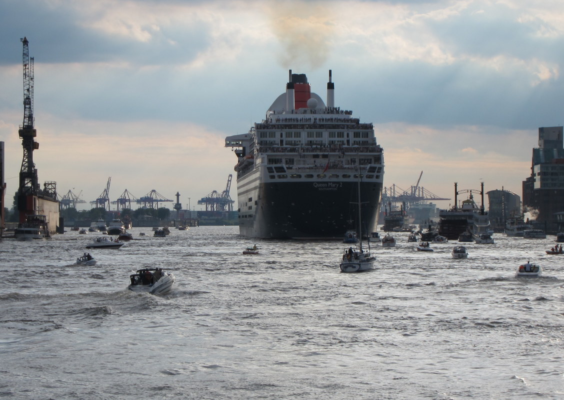 Queen Mary 2