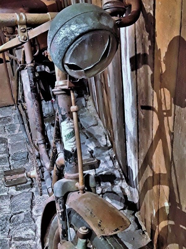 Ideal-Fahrrad, etwas in die Jahre gekommen