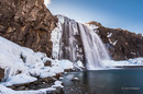 Ein Wasserfall in den Westfjorden Islands