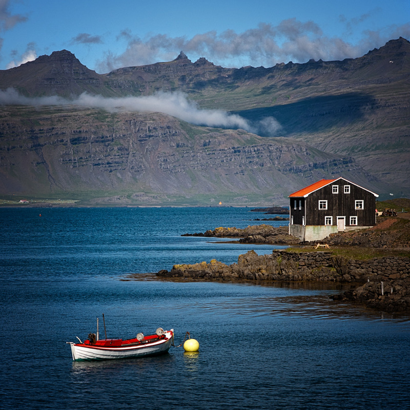 Zwischen Bergen und Meer