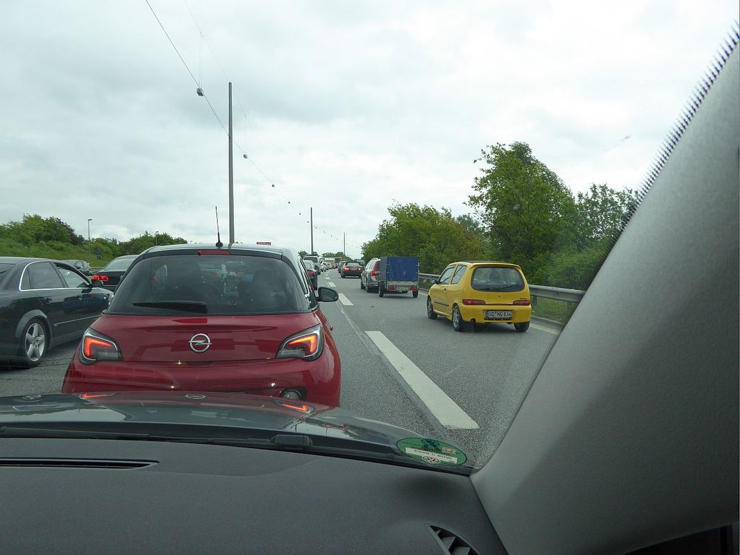 Stau während der Heimfahrt von der Insel