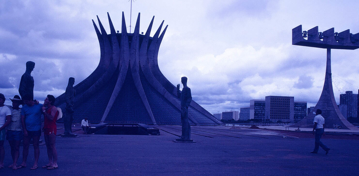 KATHEDRALE IN BRASILIA - BRASILIEN