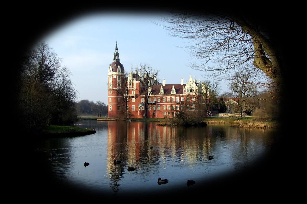 Neues Schloss im Pückler Park bad Muskau