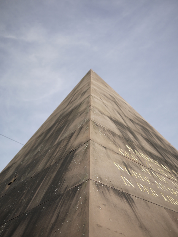 Karlsruher Pyramide........