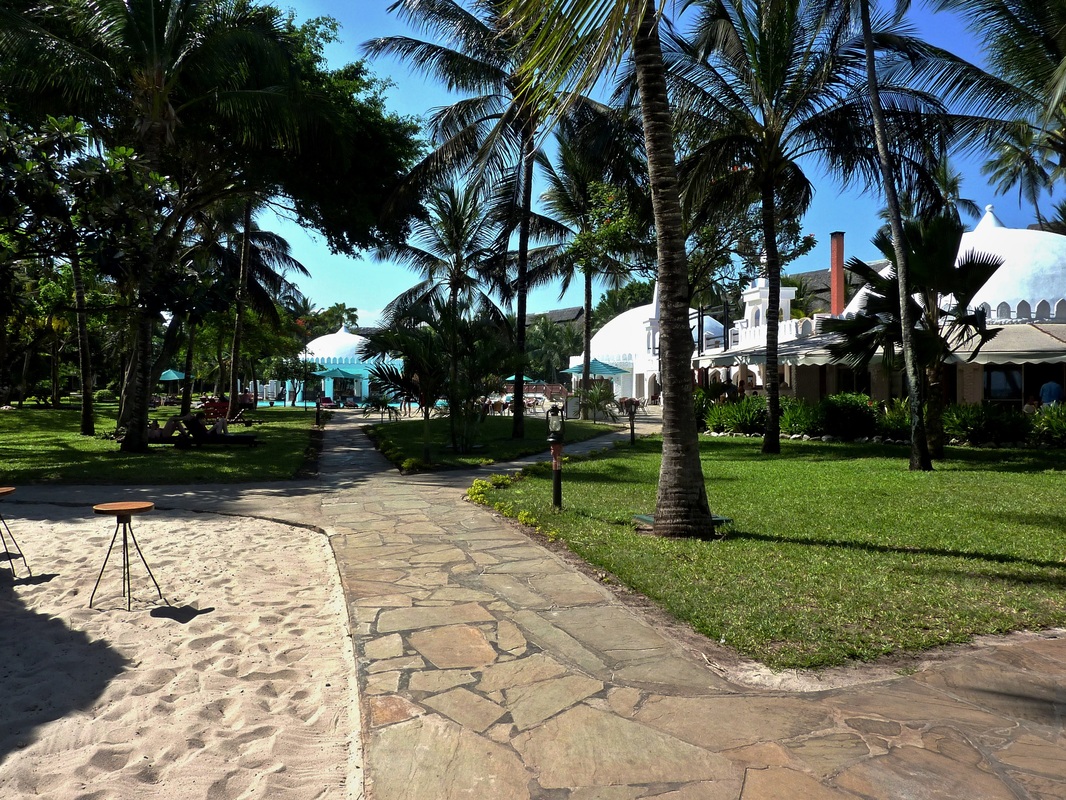 Die hotel Anlage in Mobassa wahr so Groß das ich so viele Foto gemacht habe das ich jetzt nicht weiß welches ich auch zeigen soll.