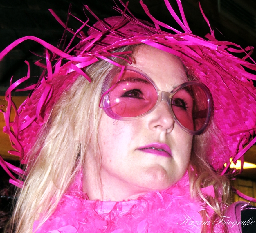 pink flower power 1960