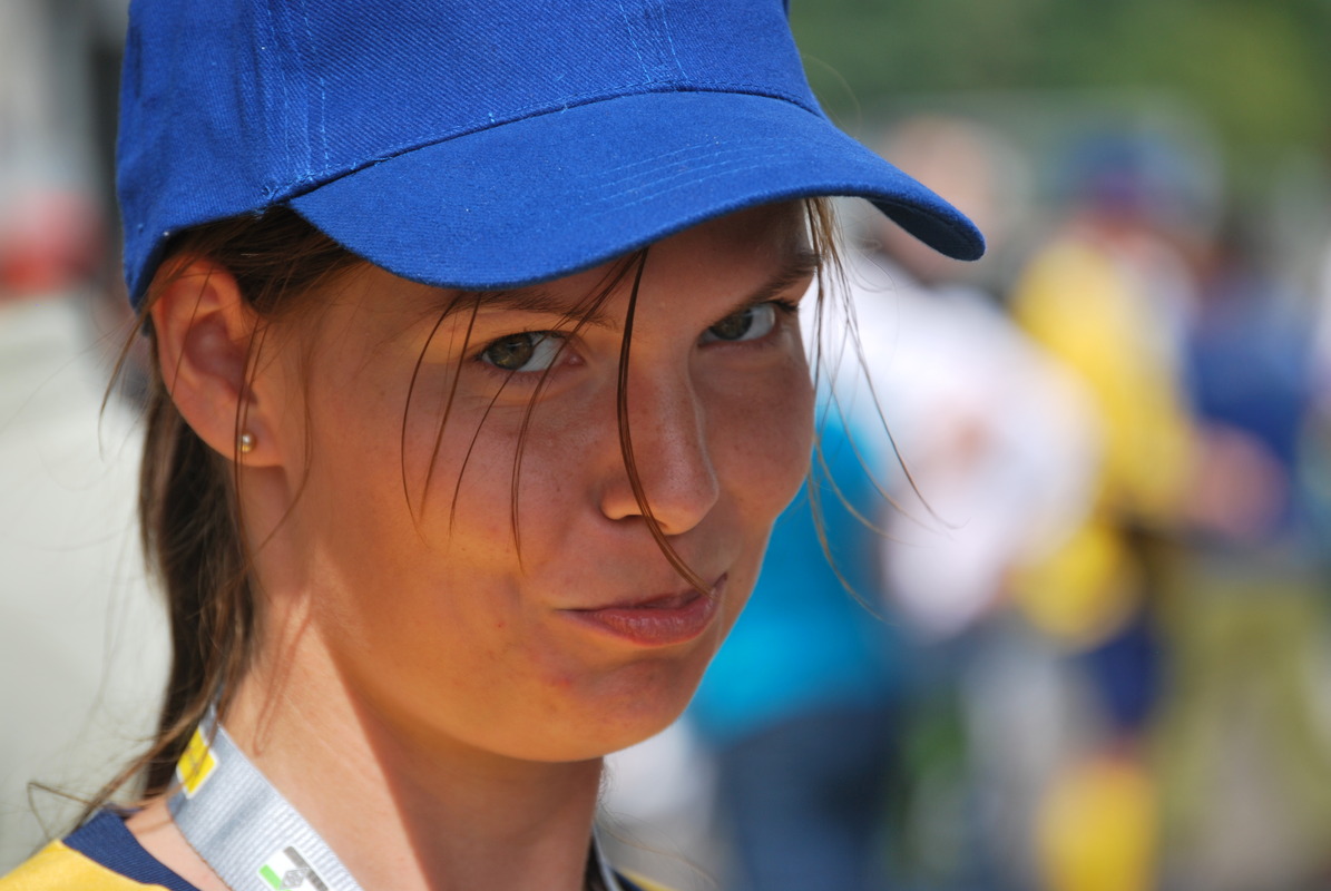"Postbank"- Hostess im Nordpark