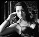 Fotos_Frauen stellen sich  vor (kein Akt)