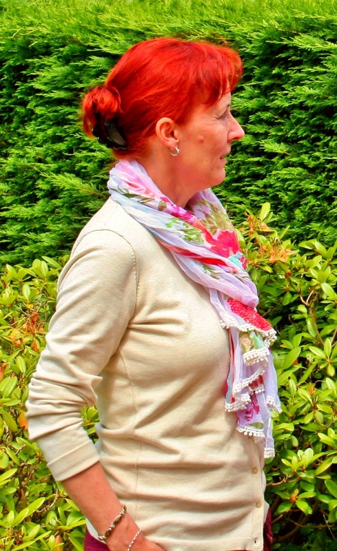 Frau mit roten haaren