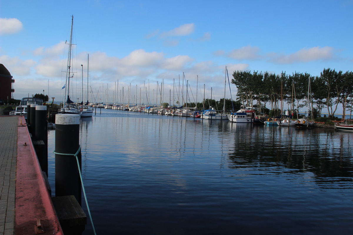 Im Hafen Orth 1.