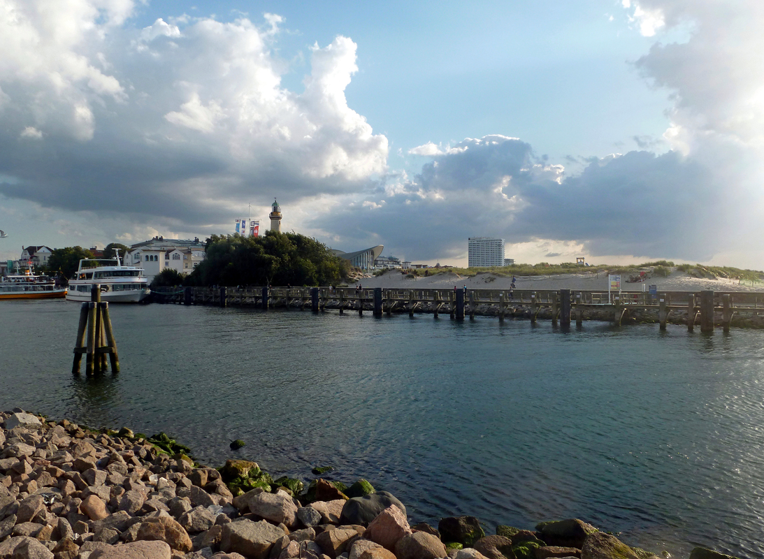 An der Mole Warnemünde