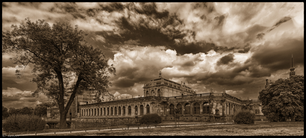 Blick zum Zwinger in Dresden