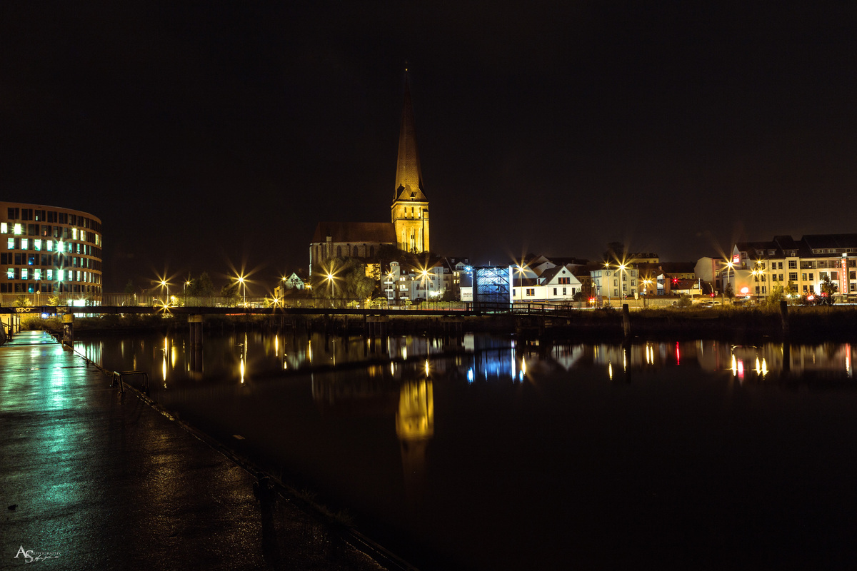 Petrikirche Rostock im Abendlicht