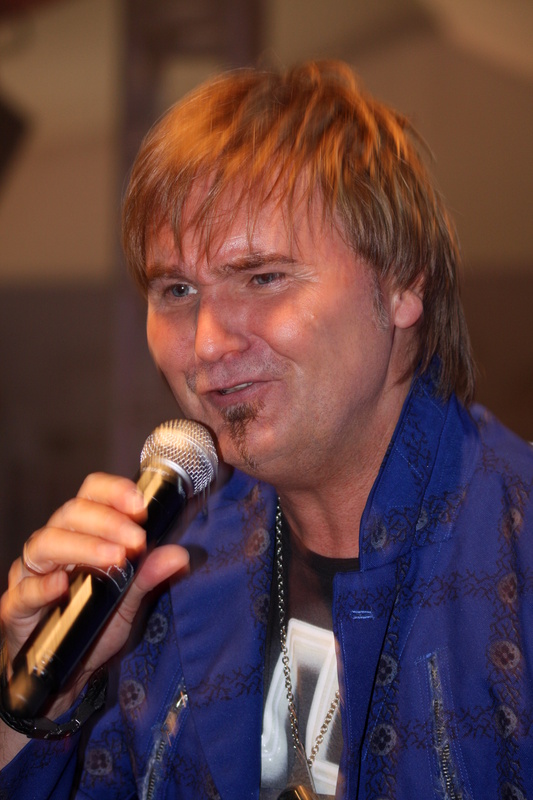 Nik P.