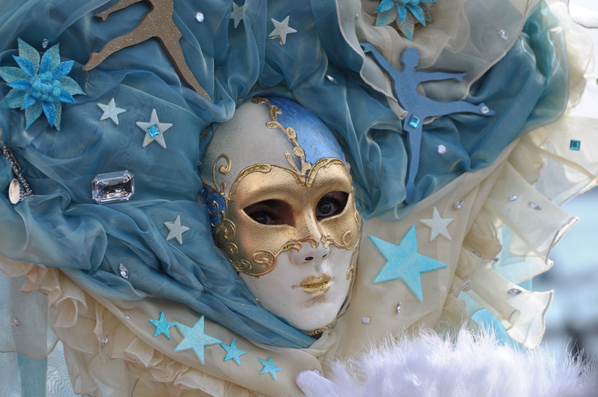 Das Maskenspektakel
