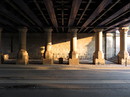 Unter der Brücke in Krakau