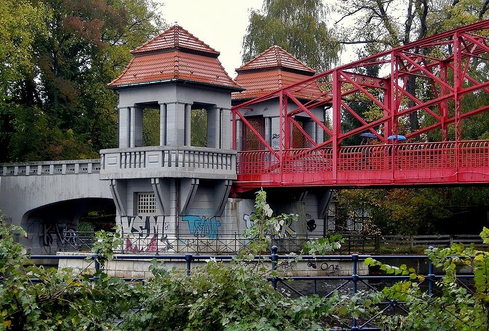 Über 7 Brücken...??