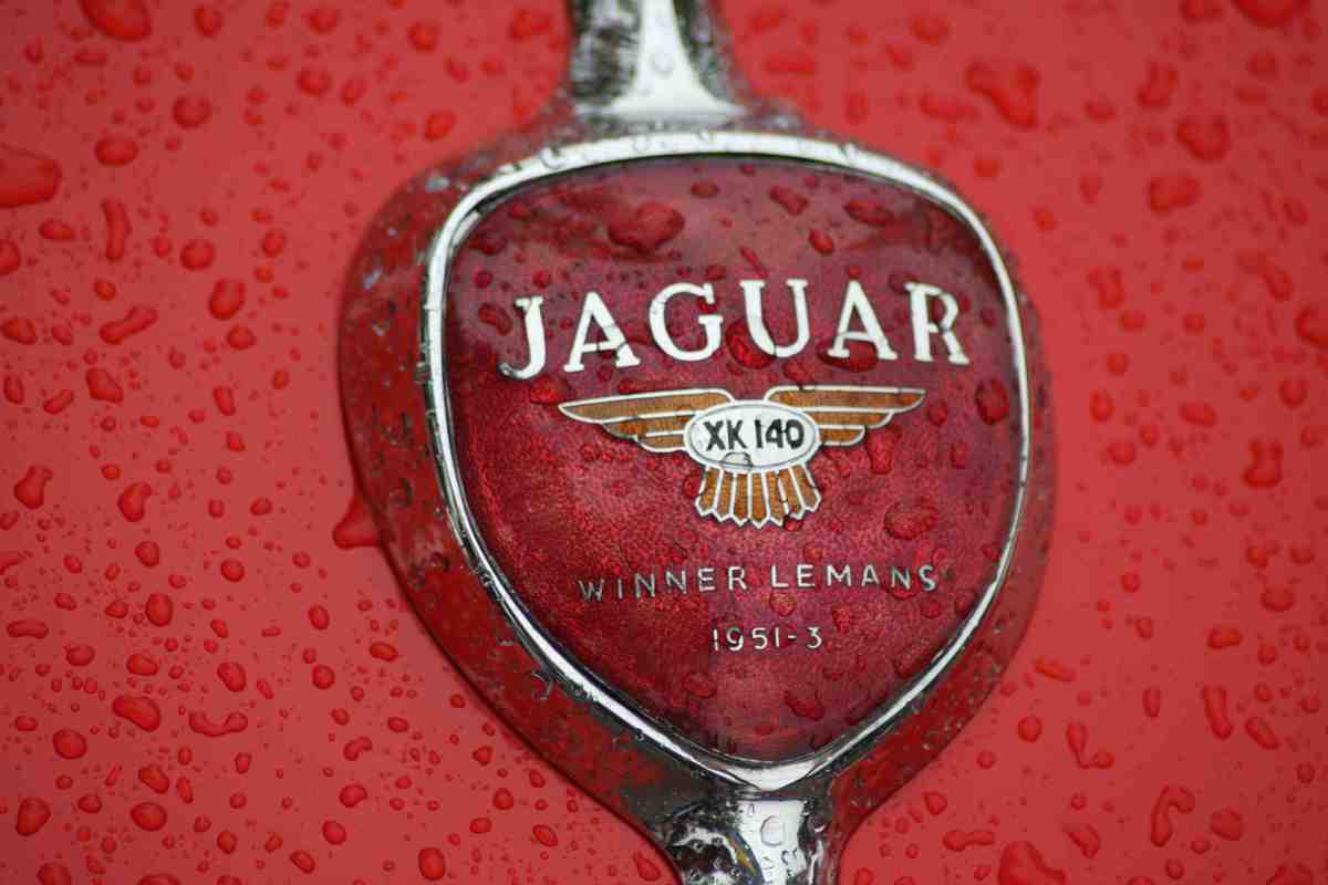 Detail Jaguar XK 140