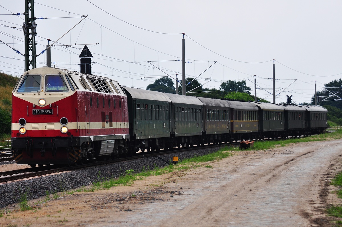 V119 als Piratenexpress nach Ralswiek zu Störtebecker