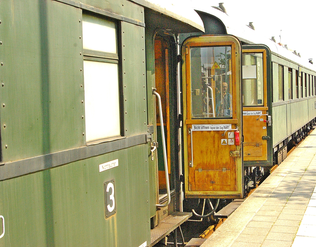 Eisenbahnwaggon der DR