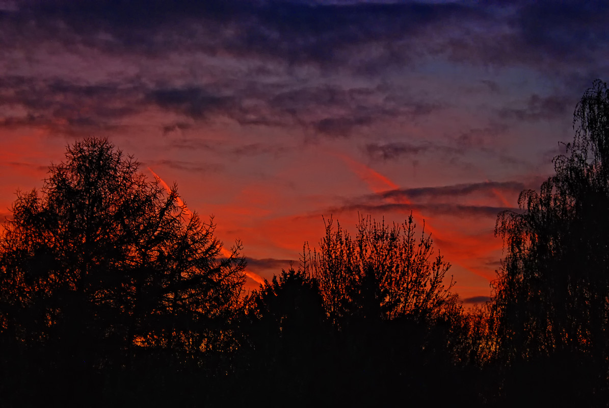 Sonnenuntergang über dem Winkhauser Tal