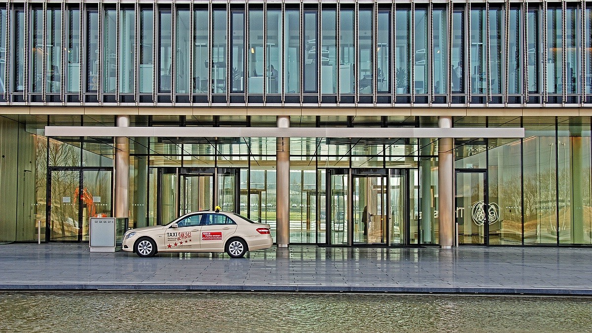 Krupp Headquartiers Q1 - Haupteingang