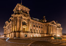 Reichstag bei Nacht Closeup