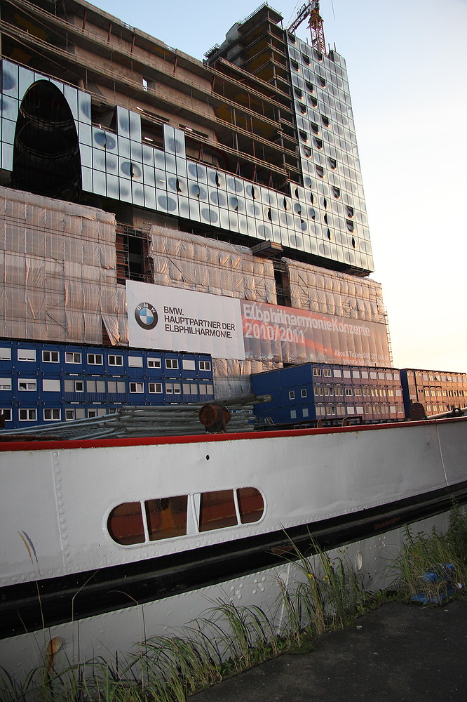 Elbe - Elbphilharmonie