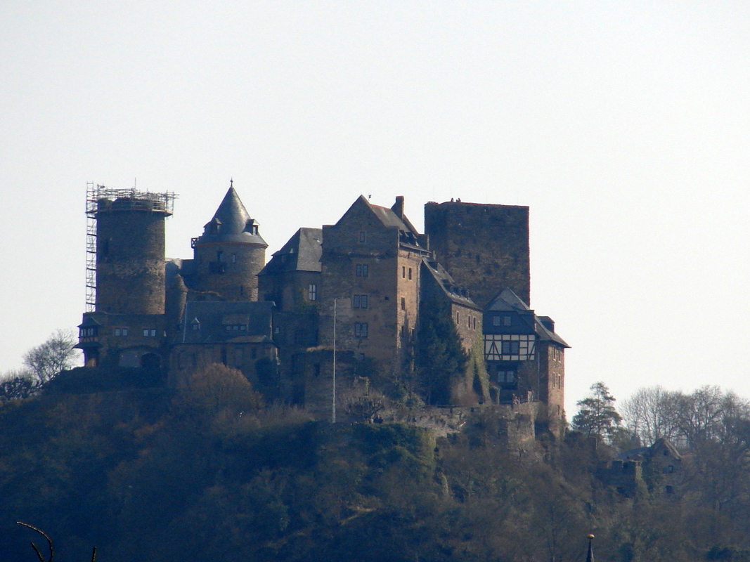 Schönburg   in Oberwesel 