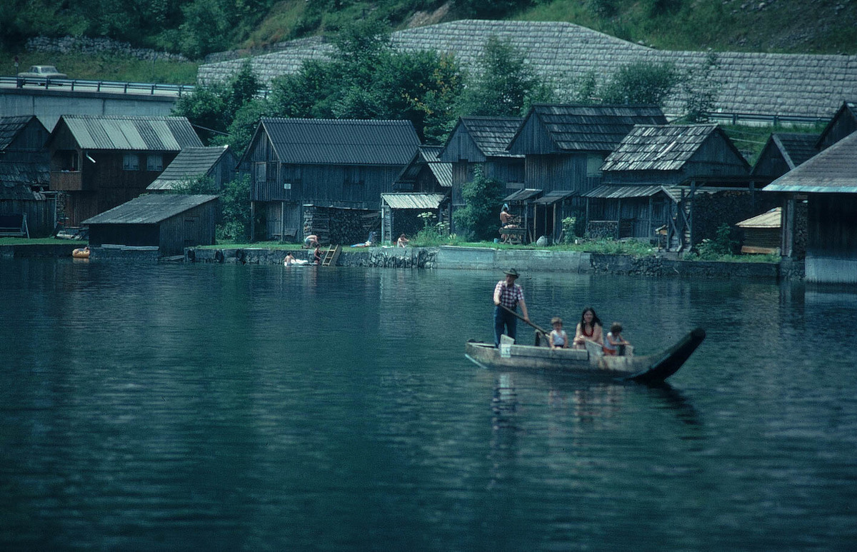 AUF DEM HALLSTÄTTERSEE - HALLSTATT - OBERÖSTERREICH 