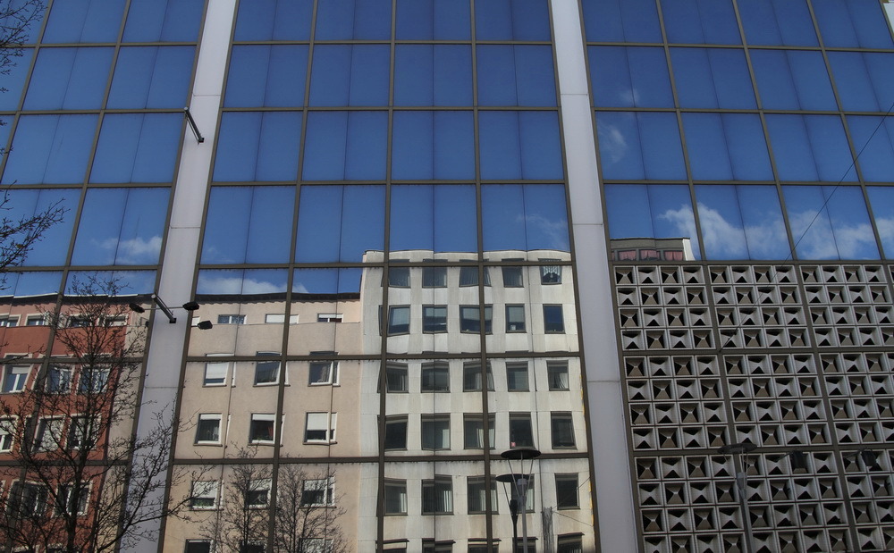 architektur im spiegel