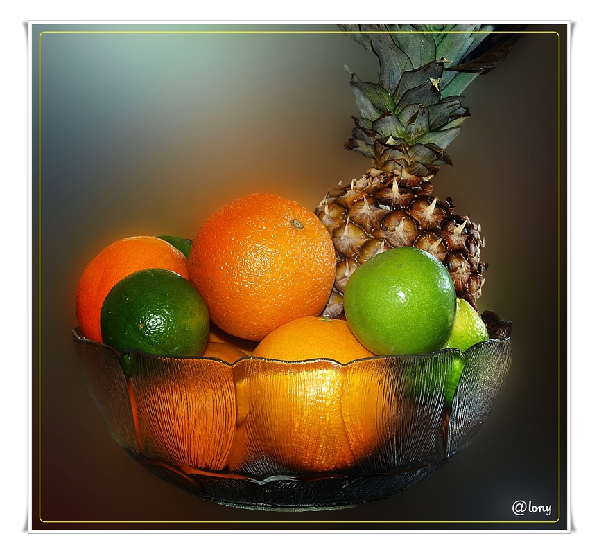 Schüssel mit Obst