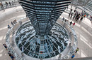 Über dem Bundestag