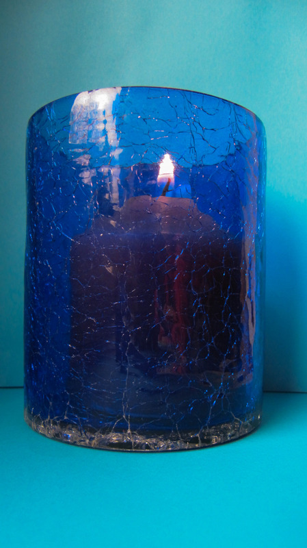 Rote Kerze in Blau!