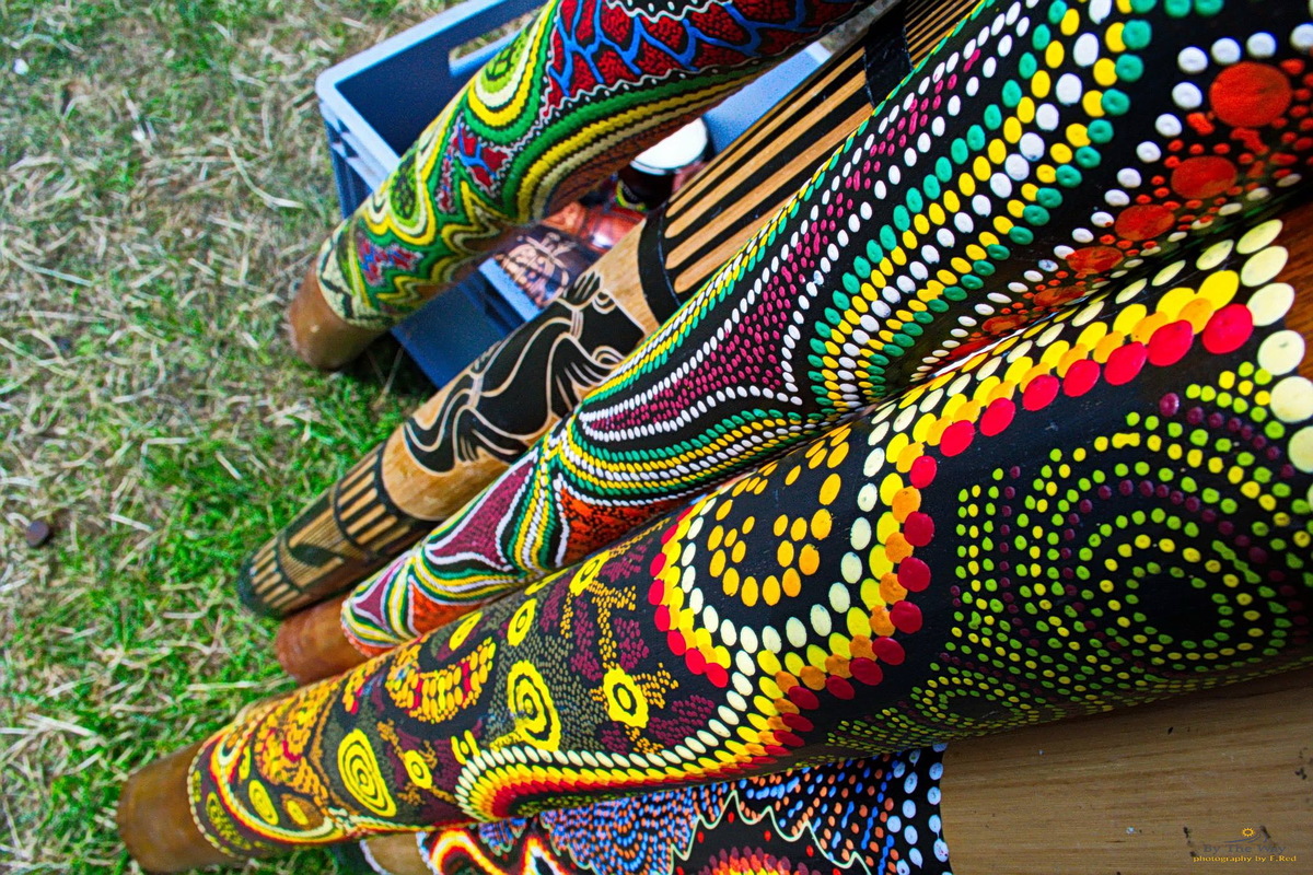 ...didgeridoo power...