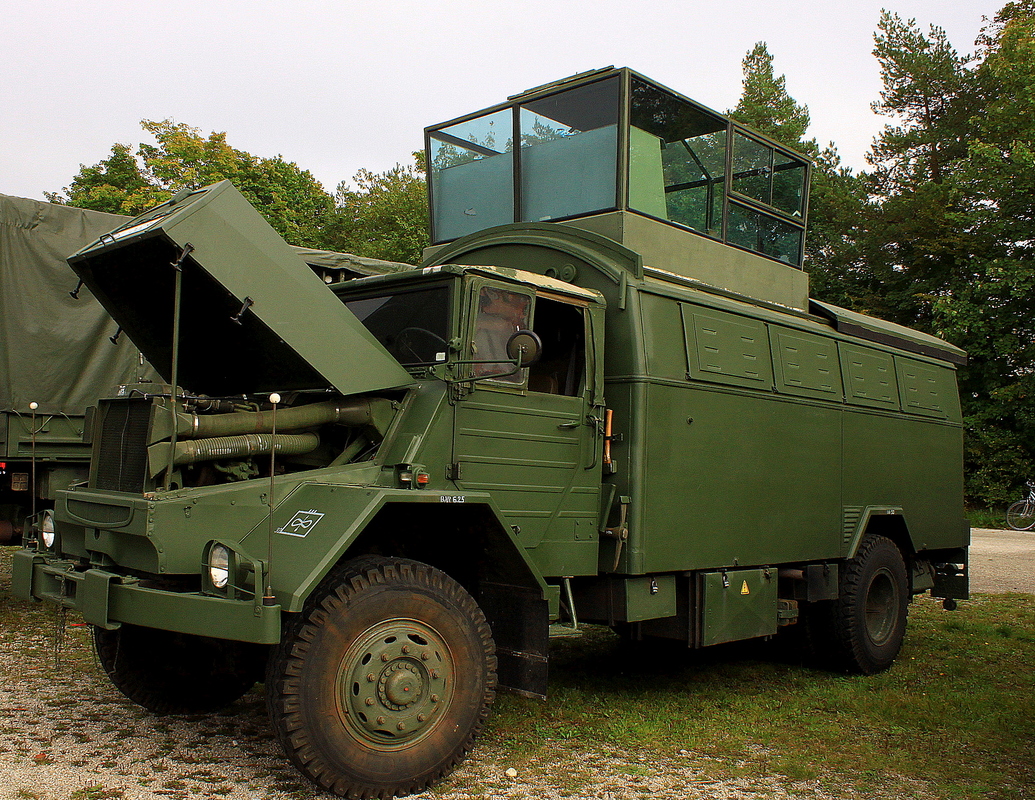 Militär- Oldtimer