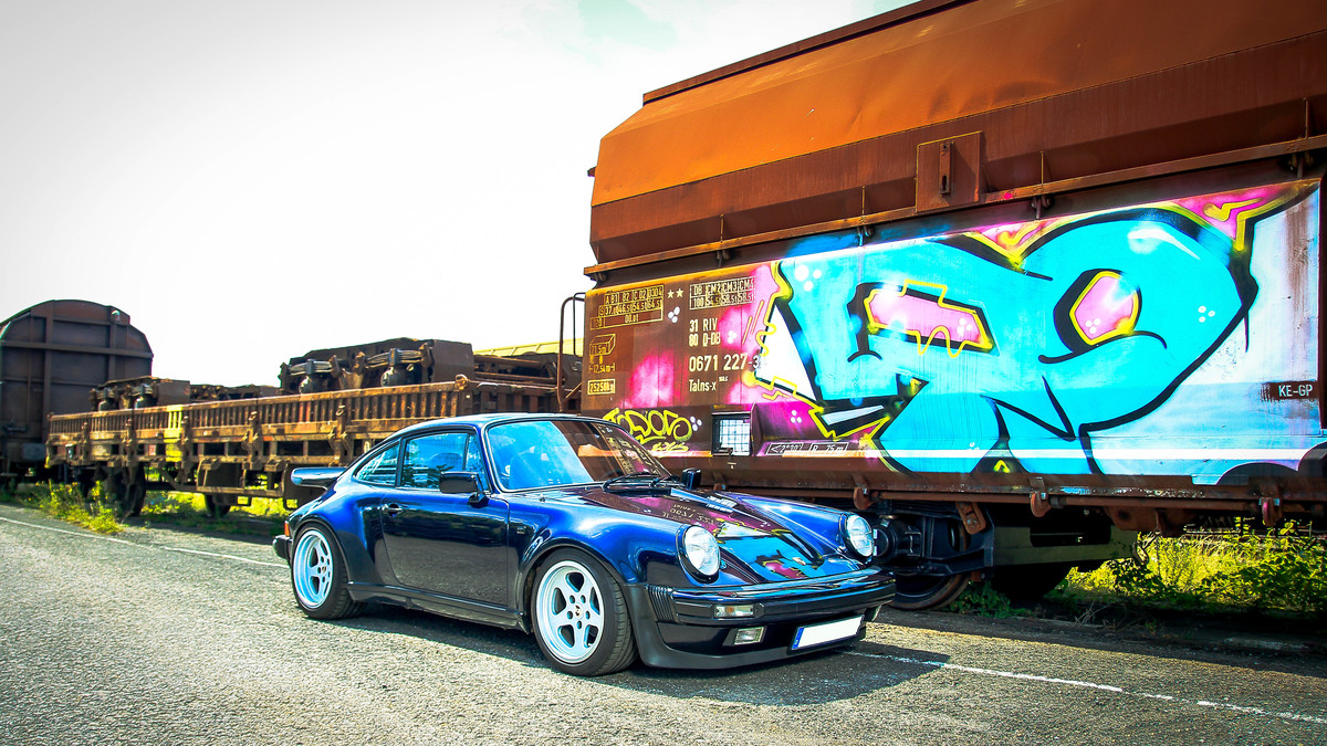 Porsche 911 Turbo Look