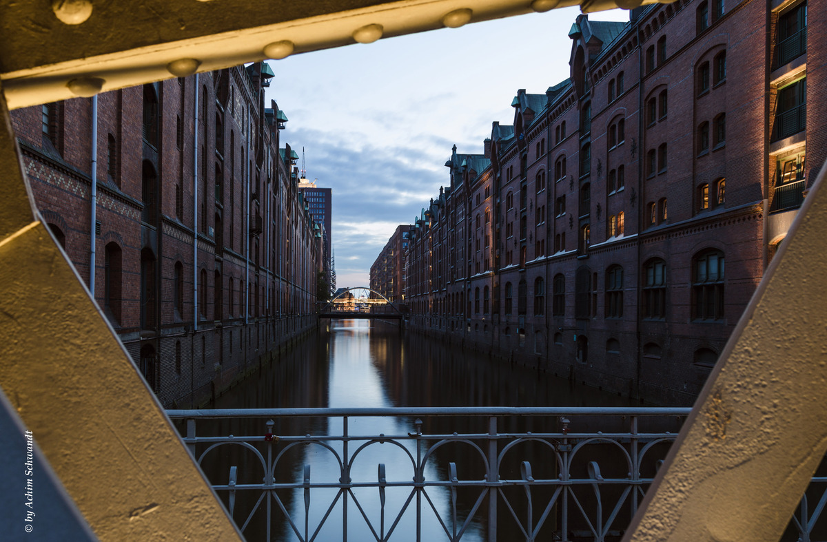 Hamburg Speicherstadt bei Nacht