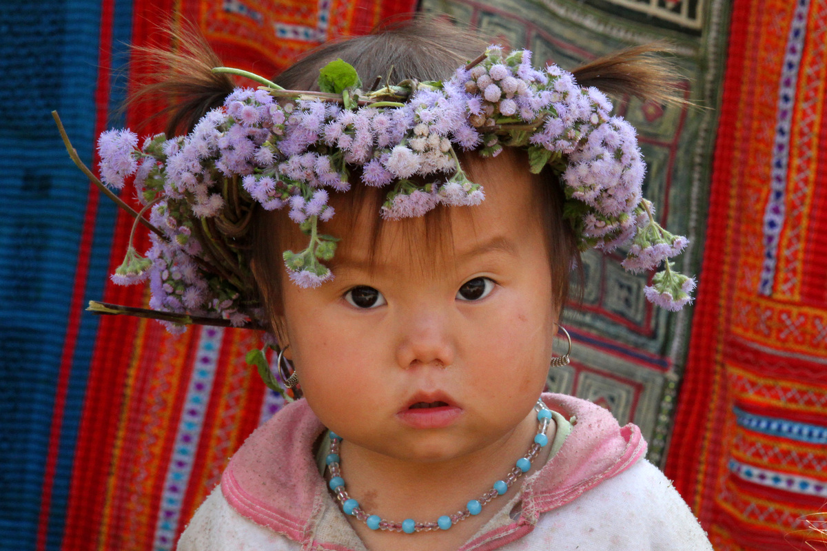 süßes Mädchen in Vietnam