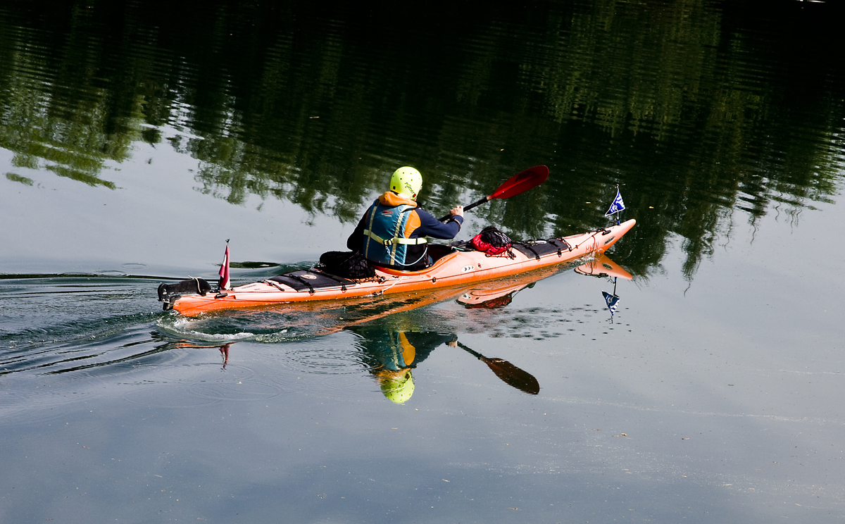       Anpaddeln auf der Murinsel