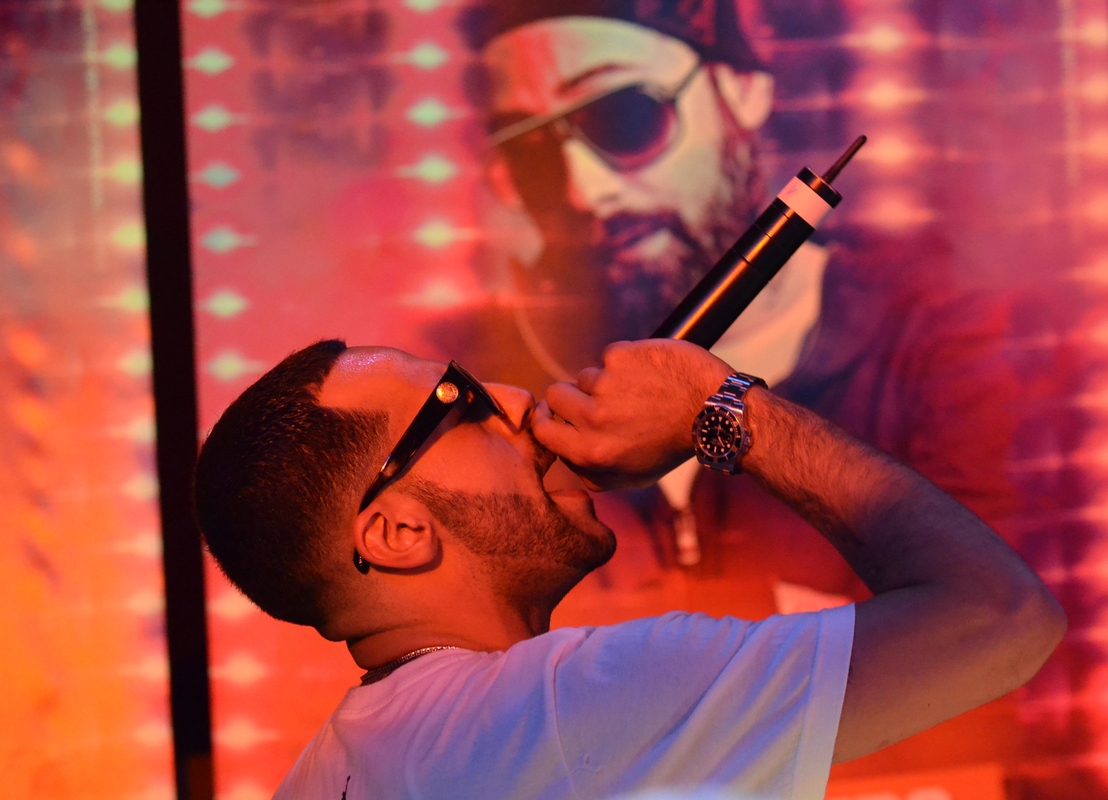 Ash BoZZ, anheizen für SIDO