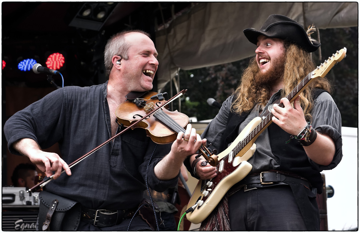 Folkband 2