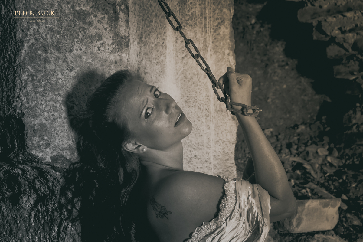 Sie hätte den Teller doch aufessen sollen ...