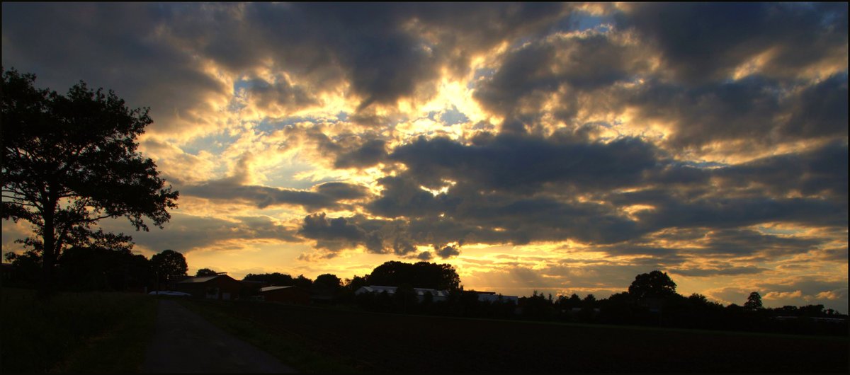 Wolken und Licht.